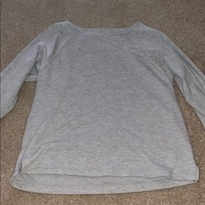 grey sweatshirt